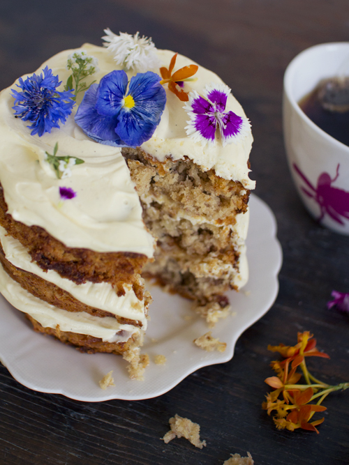 hummingbird cake