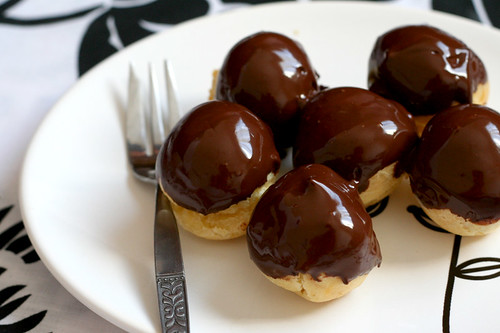 profiteroles