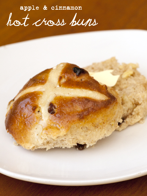 hot cross buns