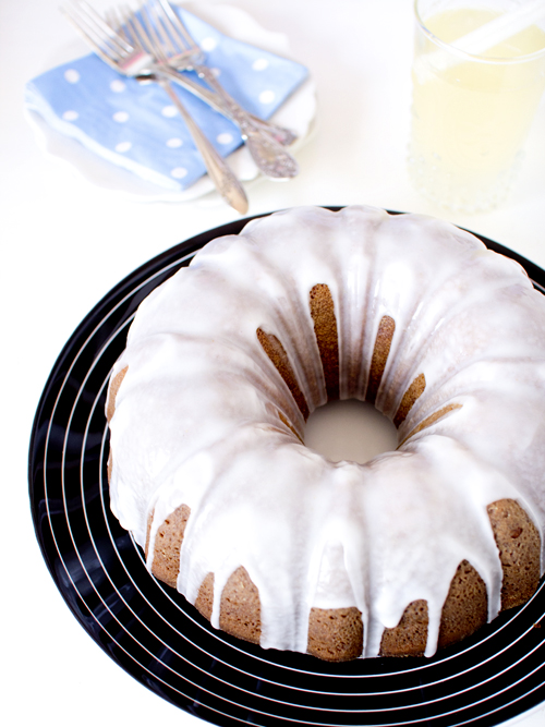 ginger beer bundt cake