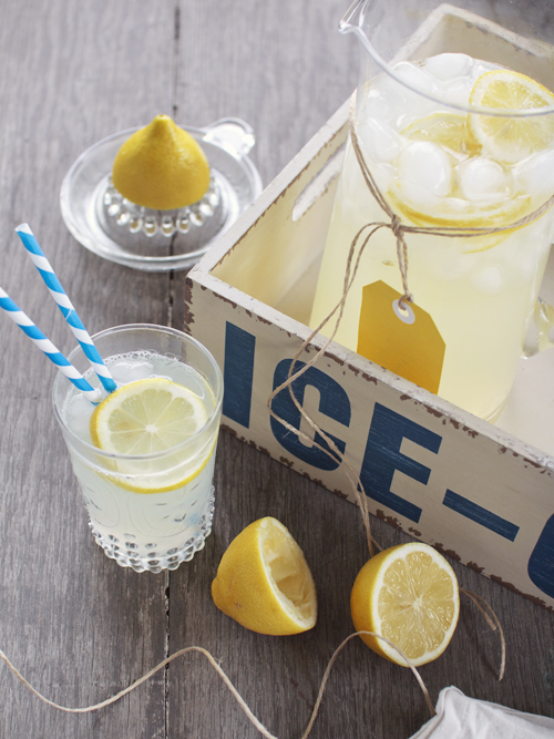 boozy lemonade