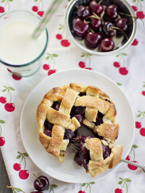 cherry & pimms pie