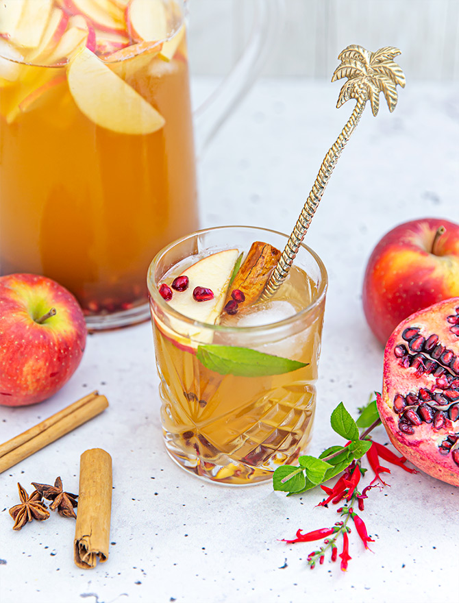 Apple Crumble Cider Punch