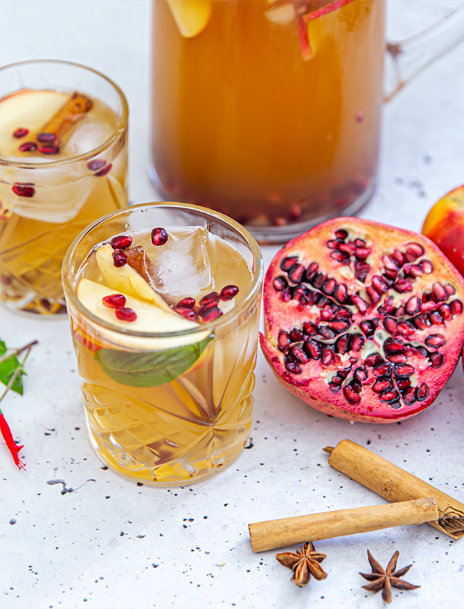 Apple Crumble Cider Punch