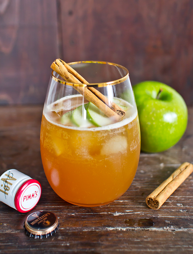 Apple Pie Pimm's Cocktail