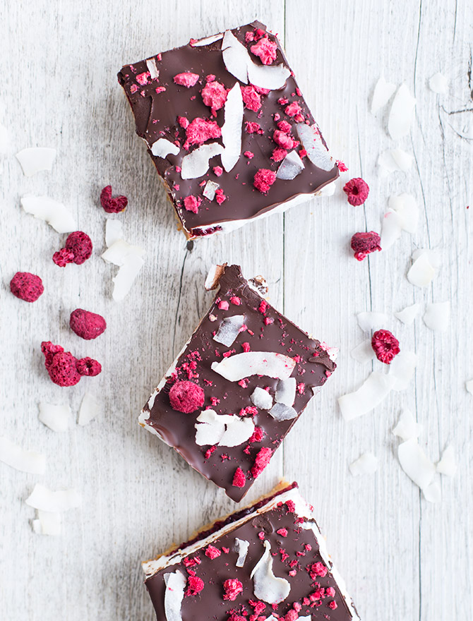 Berry and Rose Wagon Wheel Slice