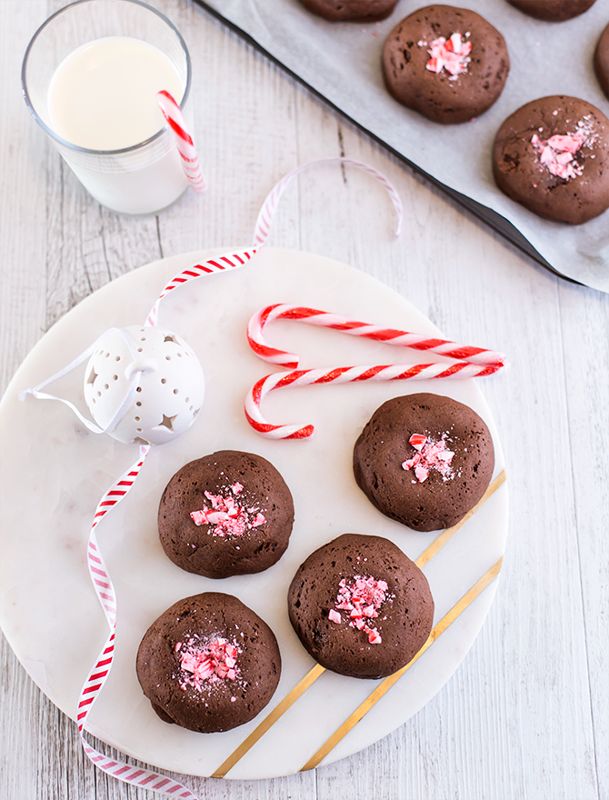 Christmas Candy Cane Gingerbread Cheesecake Stuffed Cookies