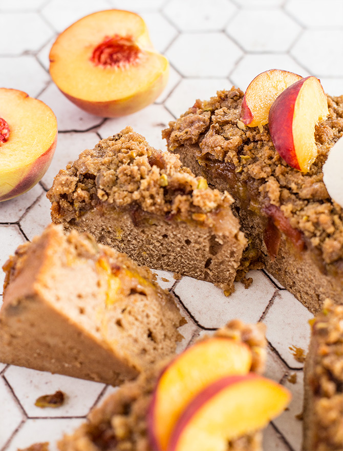 Peach Crumble Cake