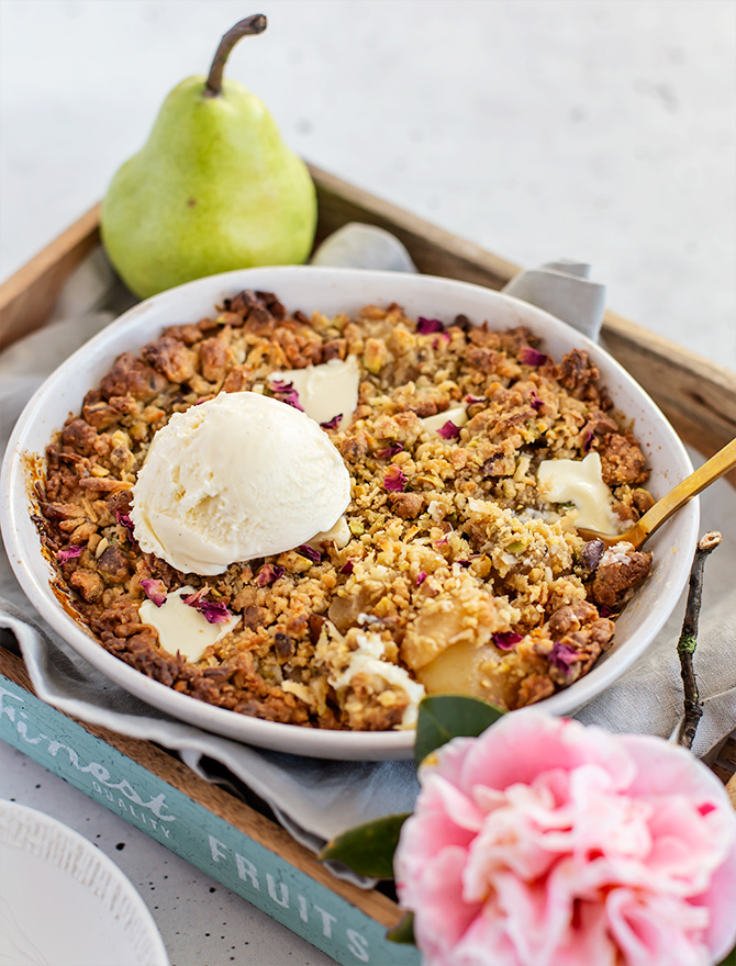 Pear and Pistachio Crumble with White Chocolate