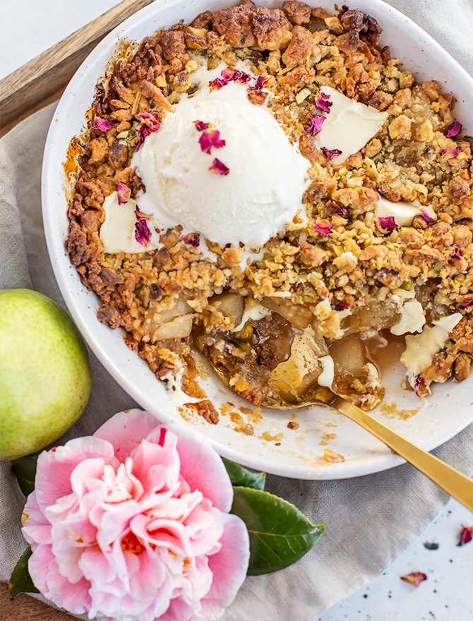 Pear and Pistachio Crumble with White Chocolate