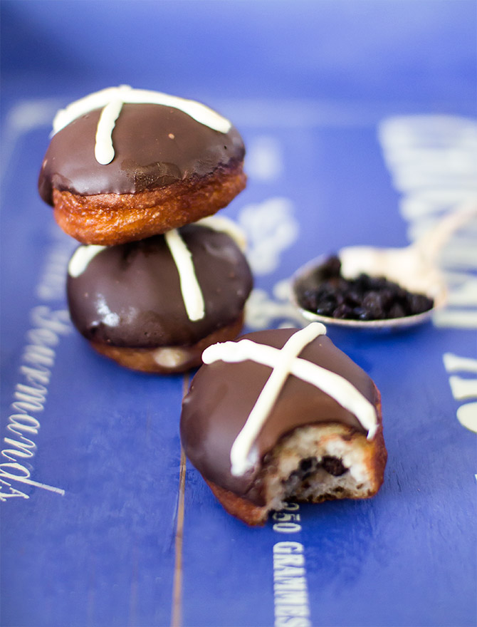 Spicyicecream Easter Recipes - Hot Cross Doughnuts