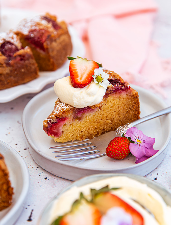 Strawberry Cake