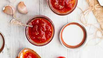 homemade tomato and chilli jam