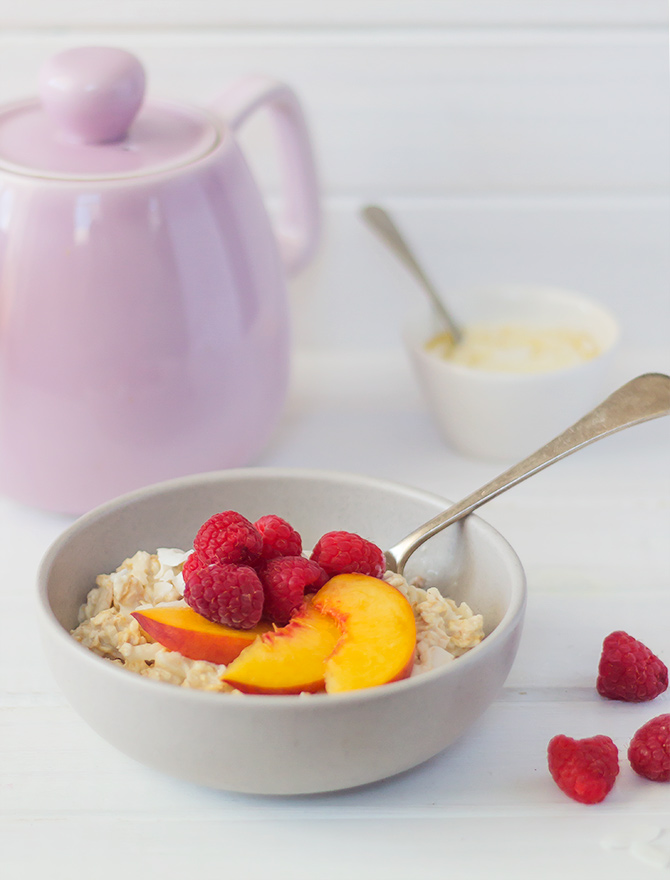 coconut bircher overnight oats