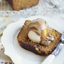 Sticky Ginger Spice Cake