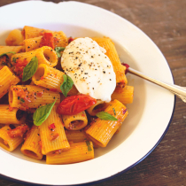 Simple Dinners 12 / Roast Tomato Penne alla Vodka