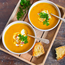 Simple Dinners 13 / Pumpkin Turmeric Soup