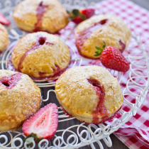 Strawberry Balsamic Hand Pies