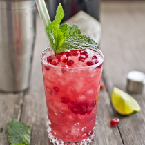 Thursday Tipples 02 / Pomegranate Gin Smash