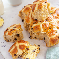 No Knead Hot Cross Buns