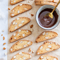 Donna Hay's Vanilla & Almond Biscotti