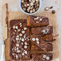 Maltesers Blondies